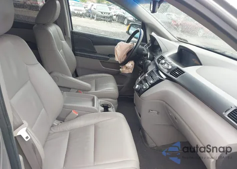 2011 Honda Odyssey Touring/Touring Elite z USA, uszkodzony, nr VIN 5FNRL5H95BB094816